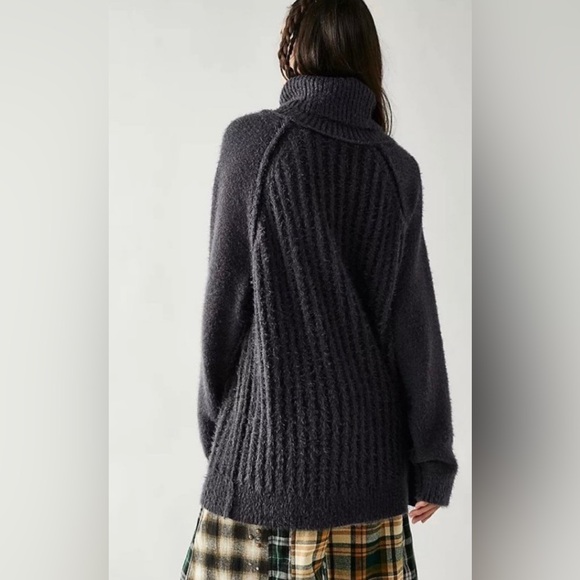 Free People Big City Turtleneck Sweater Oversized Slouchy Chunky Fuzzy Grunge S - Picture 2 of 11